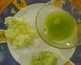 Foto del paso 2 de la receta: Tzaziki (versión argentinisada de salsa de pepino)