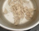 Foto langkah ke 1 dari resep Easy Cooking: Simple Chicken Soup.