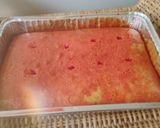 A picture of step 5 of Easy Cherry Jello Cake.