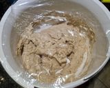 A picture of step 2 of Rye English Muffins.