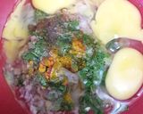 A picture of step 2 of Bread and Egg Scramble(bread-egg burji).