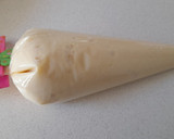 Foto del paso 2 de la receta: Caracolas de crema y pasas