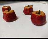 मिनी एप्पल शेप पेड़ा (Mini apple shape peda recipe in hindi) रेसिपी चरण 6 फोटो