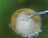Foto del paso 2 de la receta: Torta de peras con aguardiente y semillas de amapola
