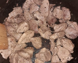 Foto del paso 1 de la receta: Carne de puerco a la mexicana, con chorizo