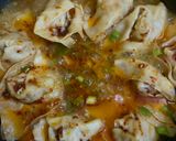 Foto langkah ke 9 dari resep Pangsit Ayam Kuah Pedas.