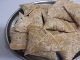 फ्रोजेन समोसा(Frozen samosa recipe in hindi)