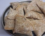 फ्रोजेन समोसा(Frozen samosa recipe in hindi) रेसिपी चरण 5 फोटो