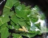 A picture of step 3 of Guava leaves tea.