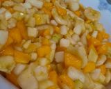 A picture of step 4 of Simple Fruit chaat.