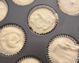 A picture of step 7 of Mini Cheese Cakes with Strawberry & Lemon Topping 🍓.