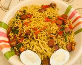 A picture of step 7 of Veggie sausage mix noodles.
