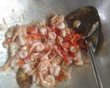 Foto langkah ke 2 dari resep Tumis tahu toge udang.