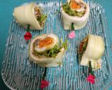 A picture of step 5 of Cucumber Sushi 🍣 Sandwich Roll.