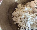 A picture of step 2 of Chavlaye ki sabje.
