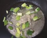 Foto langkah ke 3 dari resep Soup Jamur Tiram.