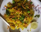 A picture of step 4 of Matar poha.