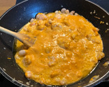 Foto del paso 4 de la receta: Gambas con sobrasada y dátiles