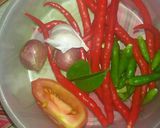 Foto langkah ke 1 dari resep Sambal lomak kerang.
