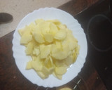Foto del paso 1 de la receta: Empanadillas de compota de manzana especiada con helado