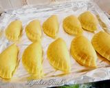 A picture of step 13 of Meat Pie.