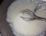 A picture of step 1 of Cheesy pasta muffins.