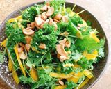 Hình bước làm 2 của món Salad cải kale rau mầm
