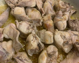 Foto del paso 3 de la receta: Conejo en salsa