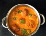 A picture of step 5 of Kadhi Pakora.