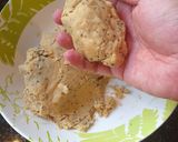 A picture of step 5 of Peanut Butter cookies with Chia.