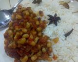 A picture of step 6 of White rice with bean stew.