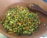 पावटा भाजी (Pavta Bhaji Recipe In Marathi) रेसिपी स्टेप 3 फोटो 