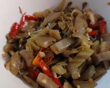 Foto langkah ke 5 dari resep Tumis Sayur Asin.