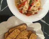 Foto langkah ke 7 dari resep Tumis jamur tiram cabai tomat.