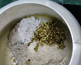 A picture of step 2 of Mitha Khechedi.