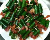 Hình bước làm 2 của món Thịt rán cuốn lá móc mật đơn giản