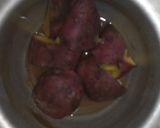 A picture of step 1 of Sweet potatoes chapatis recipe.