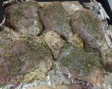 Foto del paso 1 de la receta: Pollo al horno con papas y batatas fritas "truchas"