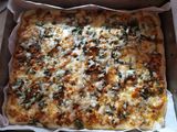 Gluténmentes, tojásmentes, spenótos pizza