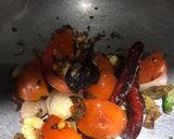 टमाटर और सूखी लाल मिर्च की चटनी(tamatar aur sukhi lal mirch ki chatni recipe in hindi) रेसिपी चरण 3 फोटो