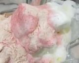 A picture of step 1 of Banana yogurt ice cream.