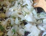 Foto del paso 4 de la receta: Ensalada Tibia de Repollo con Atún