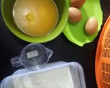 Foto langkah ke 1 dari resep Muffin Vanilla.
