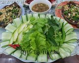 Hình bước làm 2 của món Cá đuối nướng cuốn bánh tráng rau sống