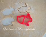 Foto del passaggio 4 della ricetta Biscotti Pasquali glassati al latte e cioccolato bianco 👩‍🍳❤️