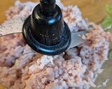 Foto del paso 1 de la receta: Rollitos de wonton rellenos de cerdo al vapor