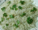 A picture of step 6 of Chicken flavored simple rice.