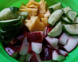 Foto langkah ke 1 dari resep Asinan Buah Bogor.