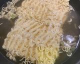 Foto langkah ke 5 dari resep Tonkotsu Ramen (versi gampang & cepat).