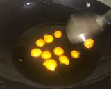 Foto langkah ke 3 dari resep Bola ubi kopong ala Tia.